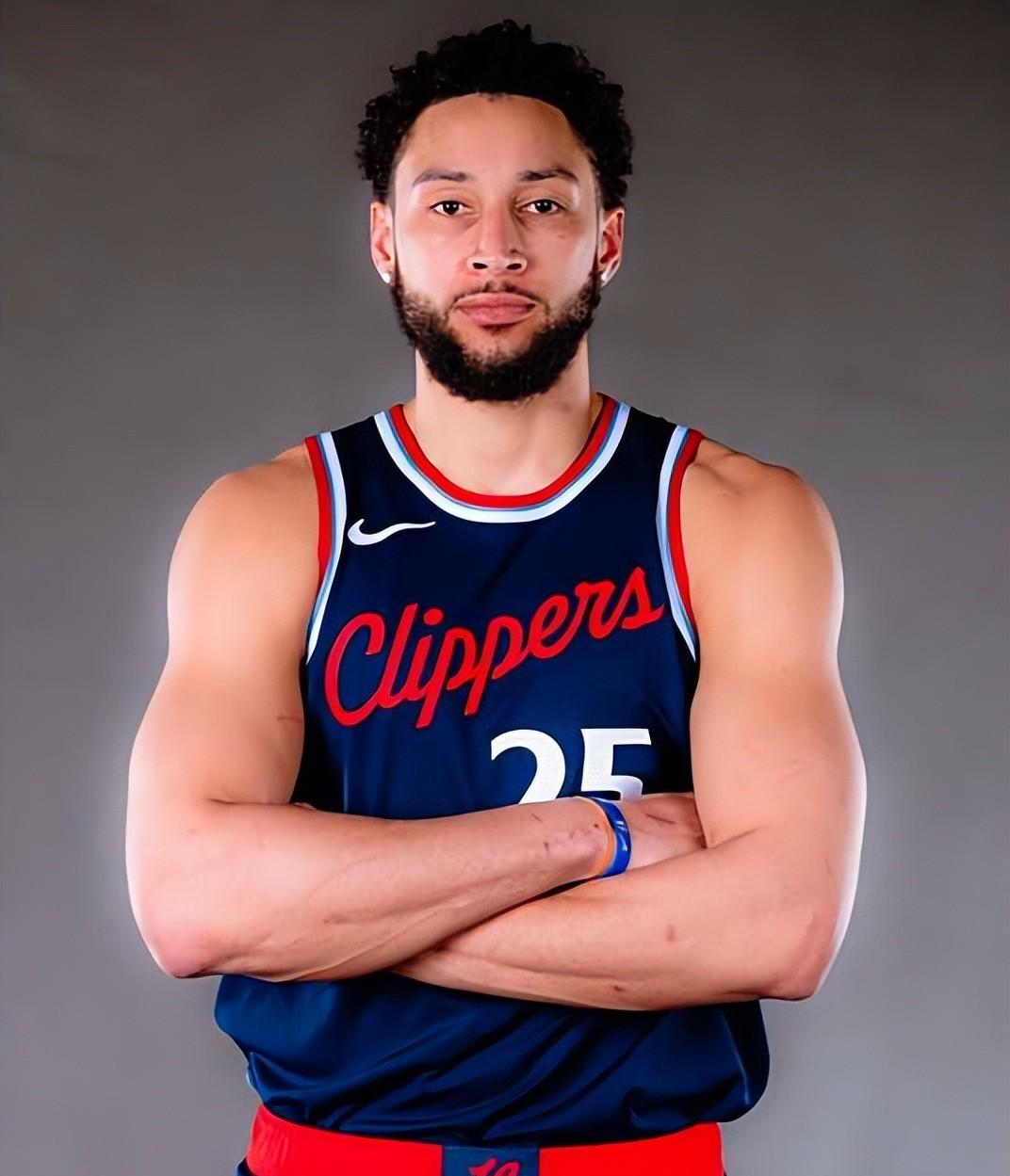 开云官方平台-关于赛地聚焦——NBA季后赛国际比赛日热度飙升；萨克拉门托国王状态回暖；悬念犹存；训练强度明显提升的信息